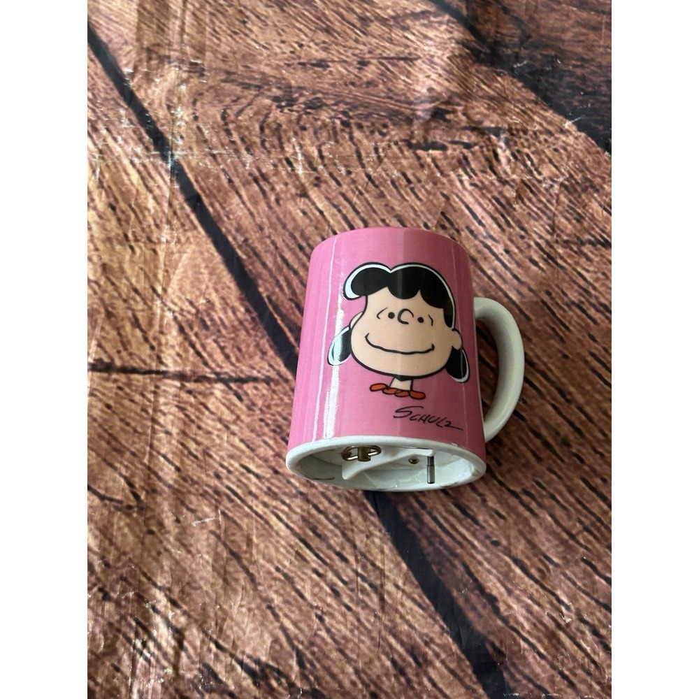 Vintage 1971 Peanuts Lucy Musical Mug ( No Music Box Bottom) Coffee Mug - Picture 4 of 6